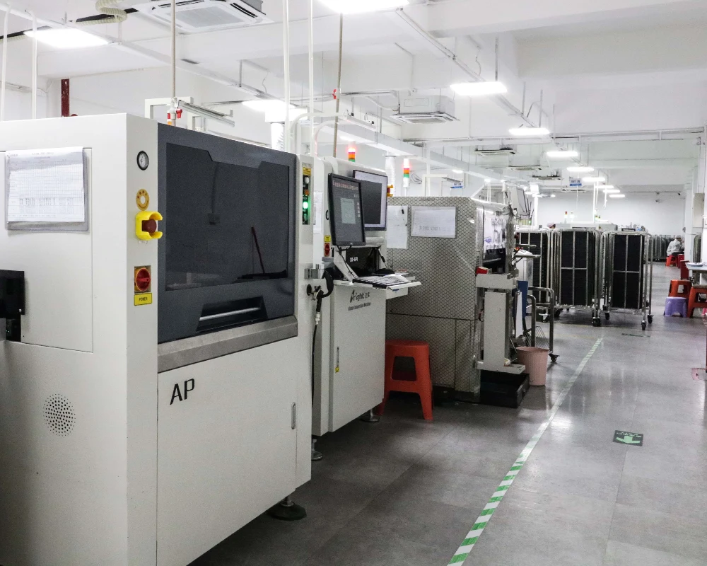 Was sind die Metallschneidungssteuerungssysteme im Laserfeld?
